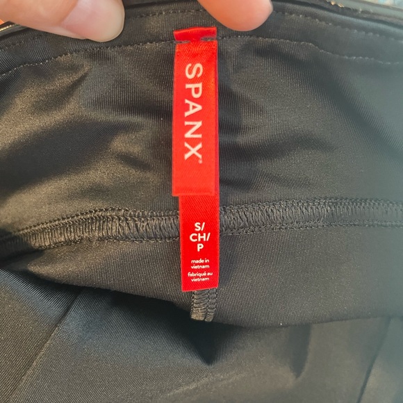 Spanx Leggings - Picture 4 of 6